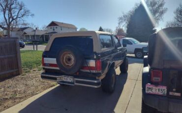 Ford-Bronco-1990-Brown
