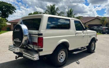 Ford-Bronco-1990-SUV-6