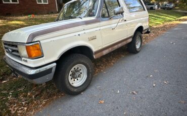 Ford-Bronco-1991-SUV-1