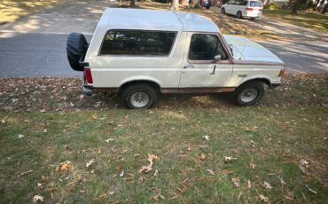 Ford-Bronco-1991-SUV-2