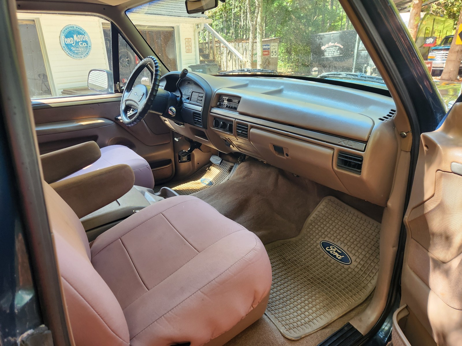 Ford-Bronco-1992-5