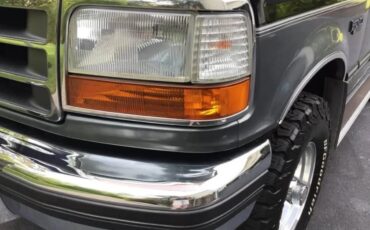 Ford-Bronco-1993-Black-Gray-1