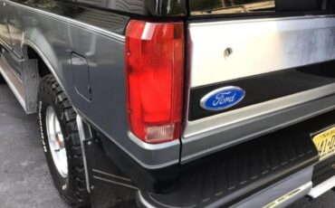 Ford-Bronco-1993-Black-Gray-2