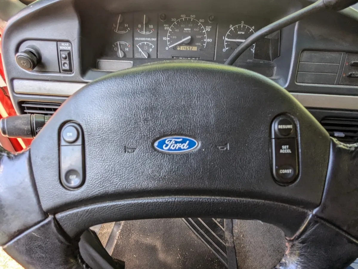 Ford-Bronco-1993-Red-Grey-18