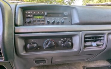 Ford-Bronco-1993-Red-Grey-19