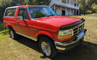 Ford-Bronco-1993-Red-Grey-3