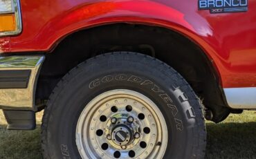 Ford-Bronco-1993-Red-Grey-6