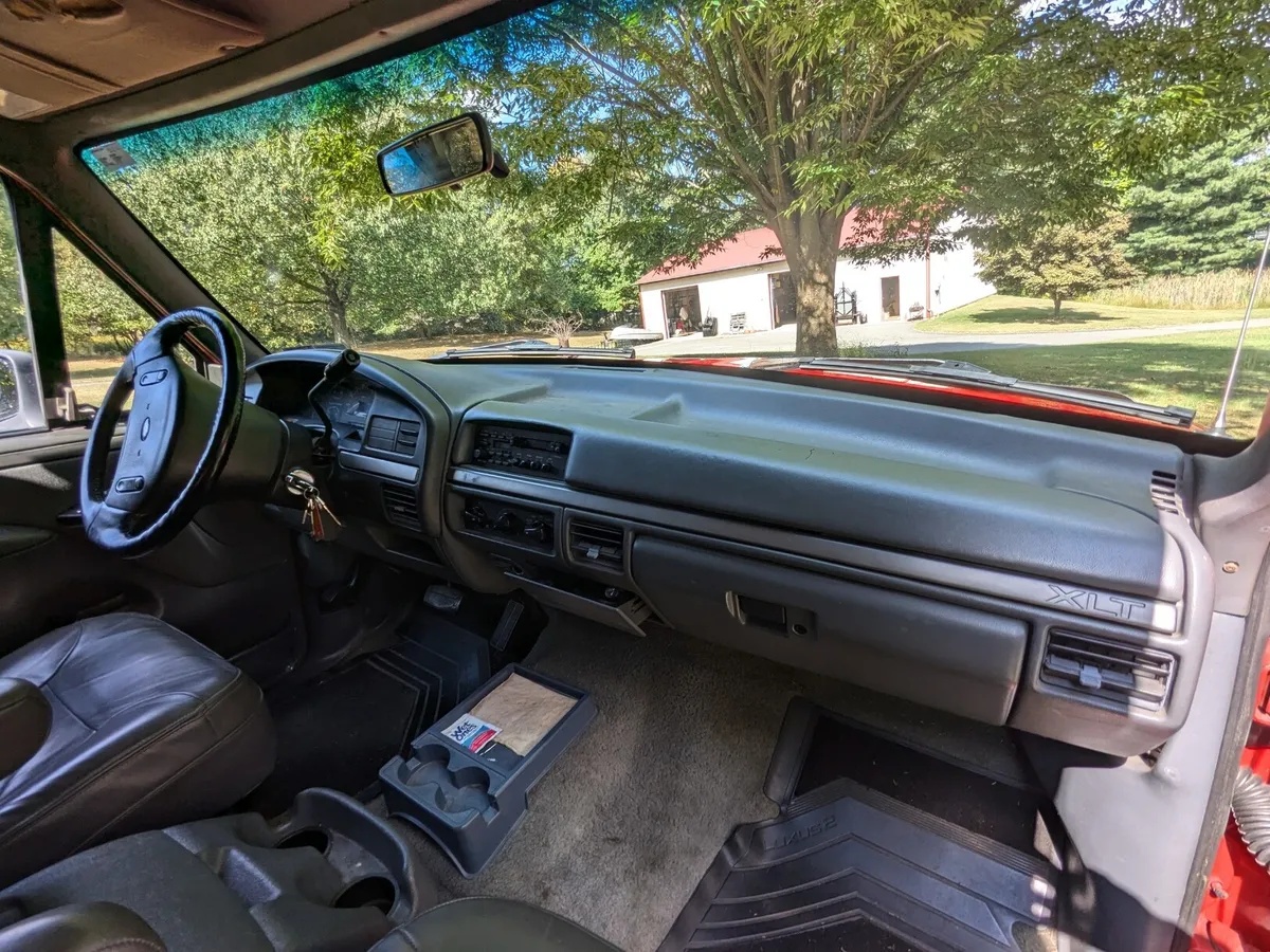 Ford-Bronco-1993-Red-Grey-8