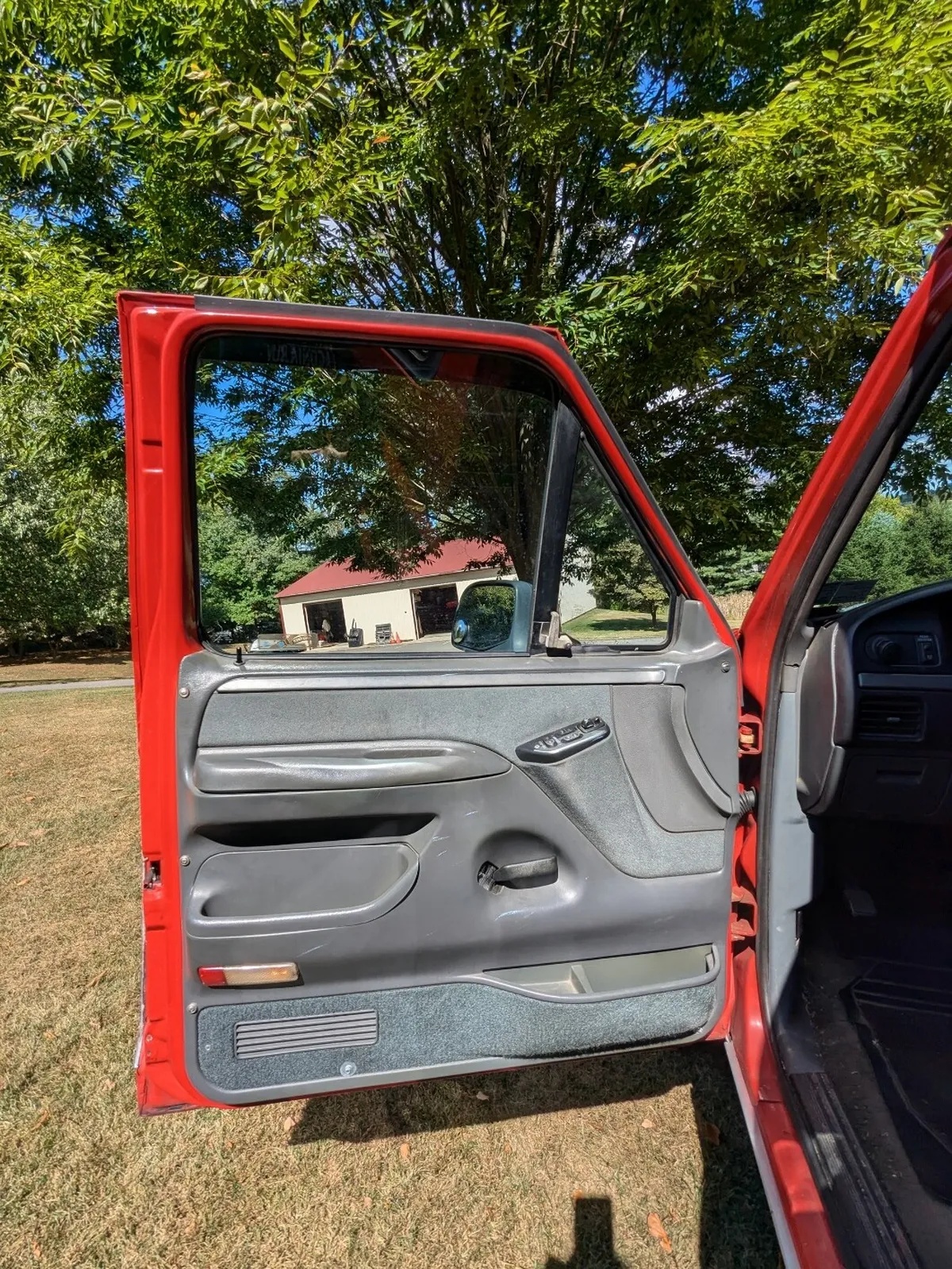 Ford-Bronco-1993-Red-Grey-9