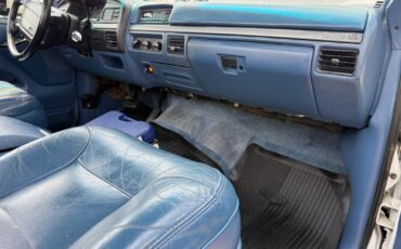 Ford-Bronco-1994-SUV-6