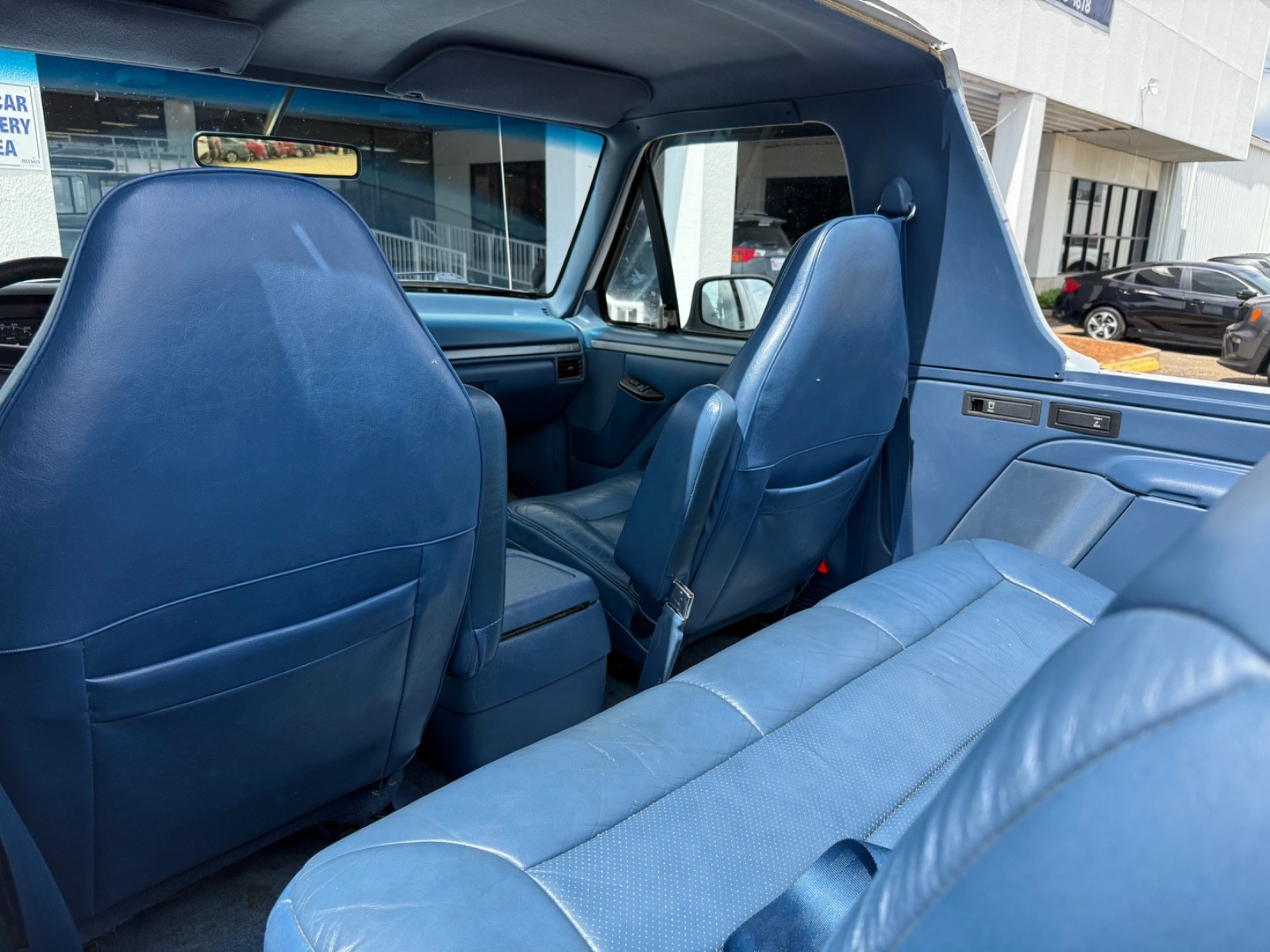 Ford-Bronco-1994-SUV-7