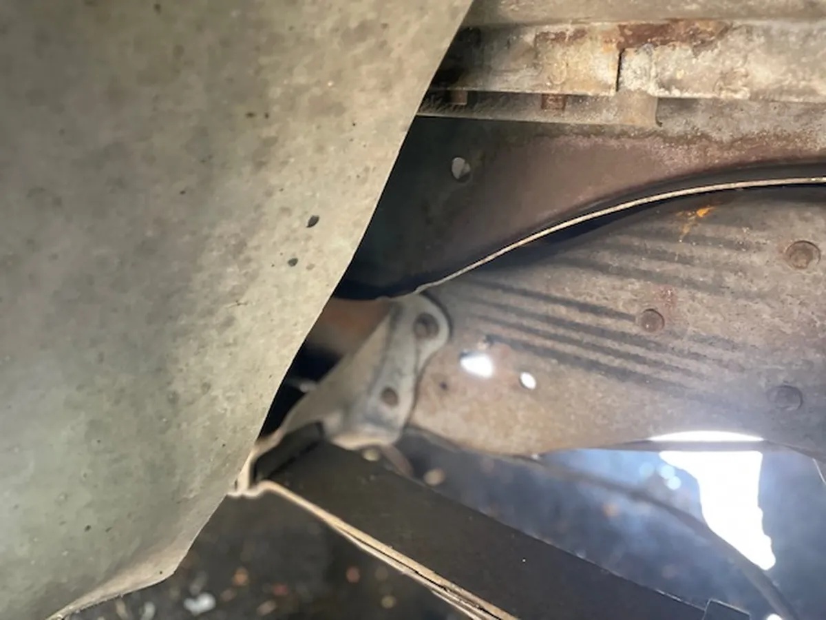 Ford-Bronco-1994-White-Blue-10