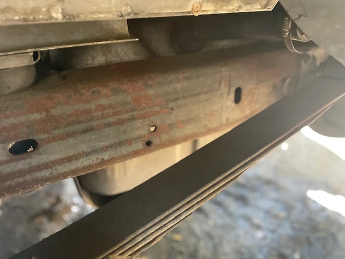 Ford-Bronco-1994-White-Blue-11