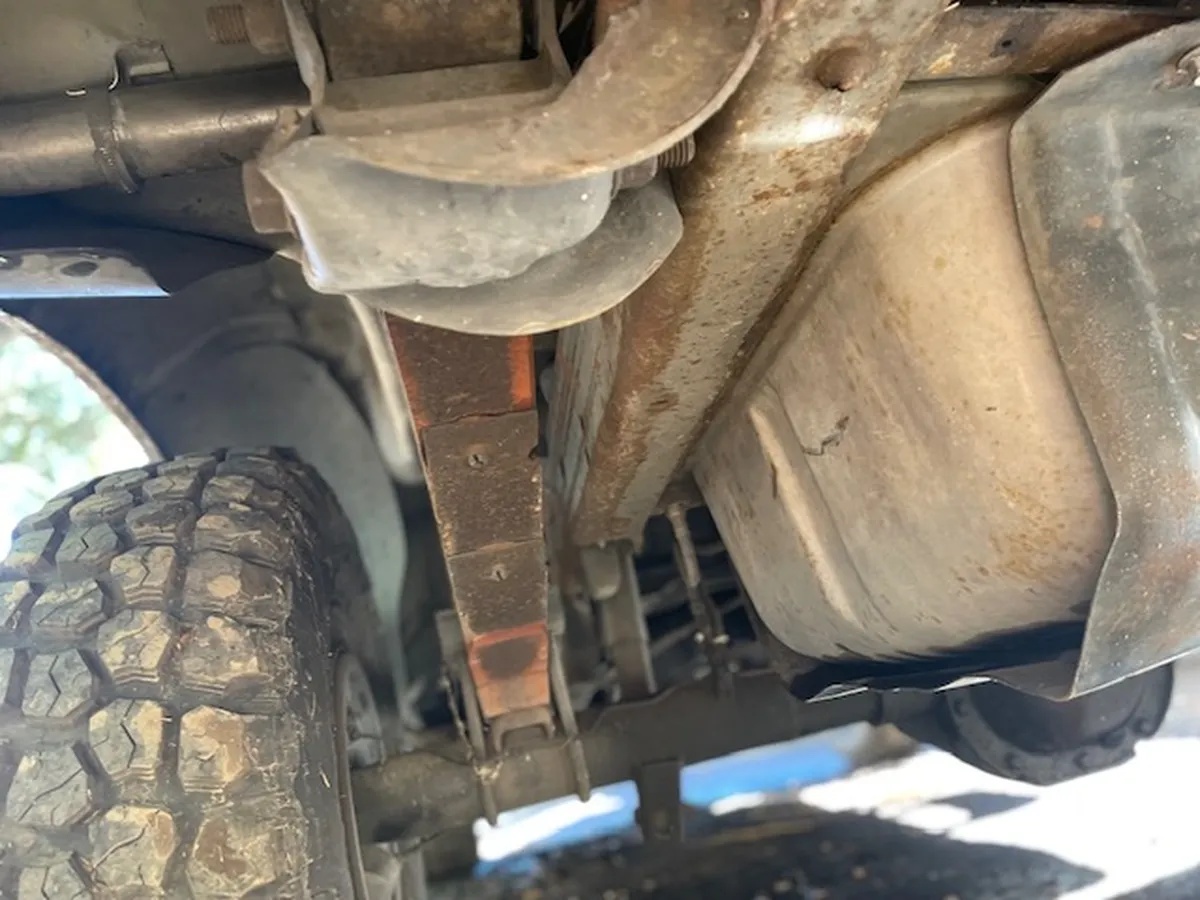 Ford-Bronco-1994-White-Blue-9