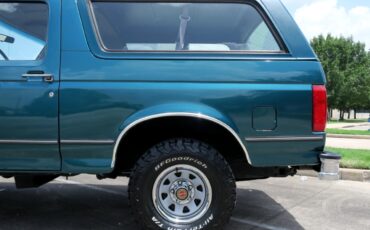 Ford-Bronco-1996-SUV-10