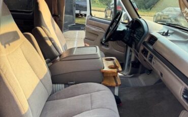 Ford-Bronco-1996-SUV-11