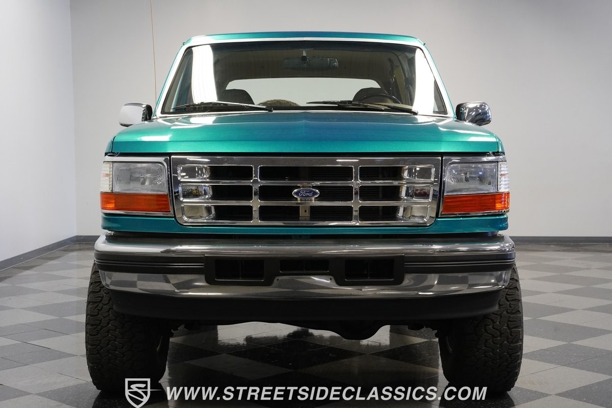 Ford-Bronco-1996-SUV-17