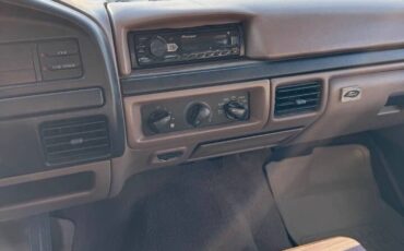 Ford-Bronco-1996-SUV-21
