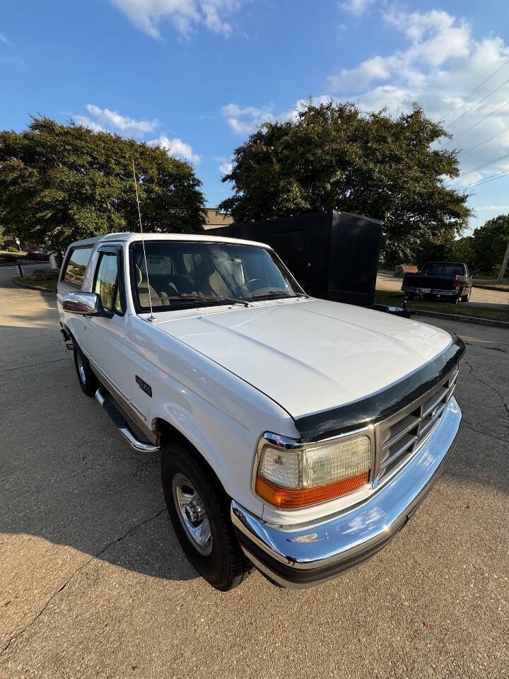 Ford-Bronco-1996-SUV-3