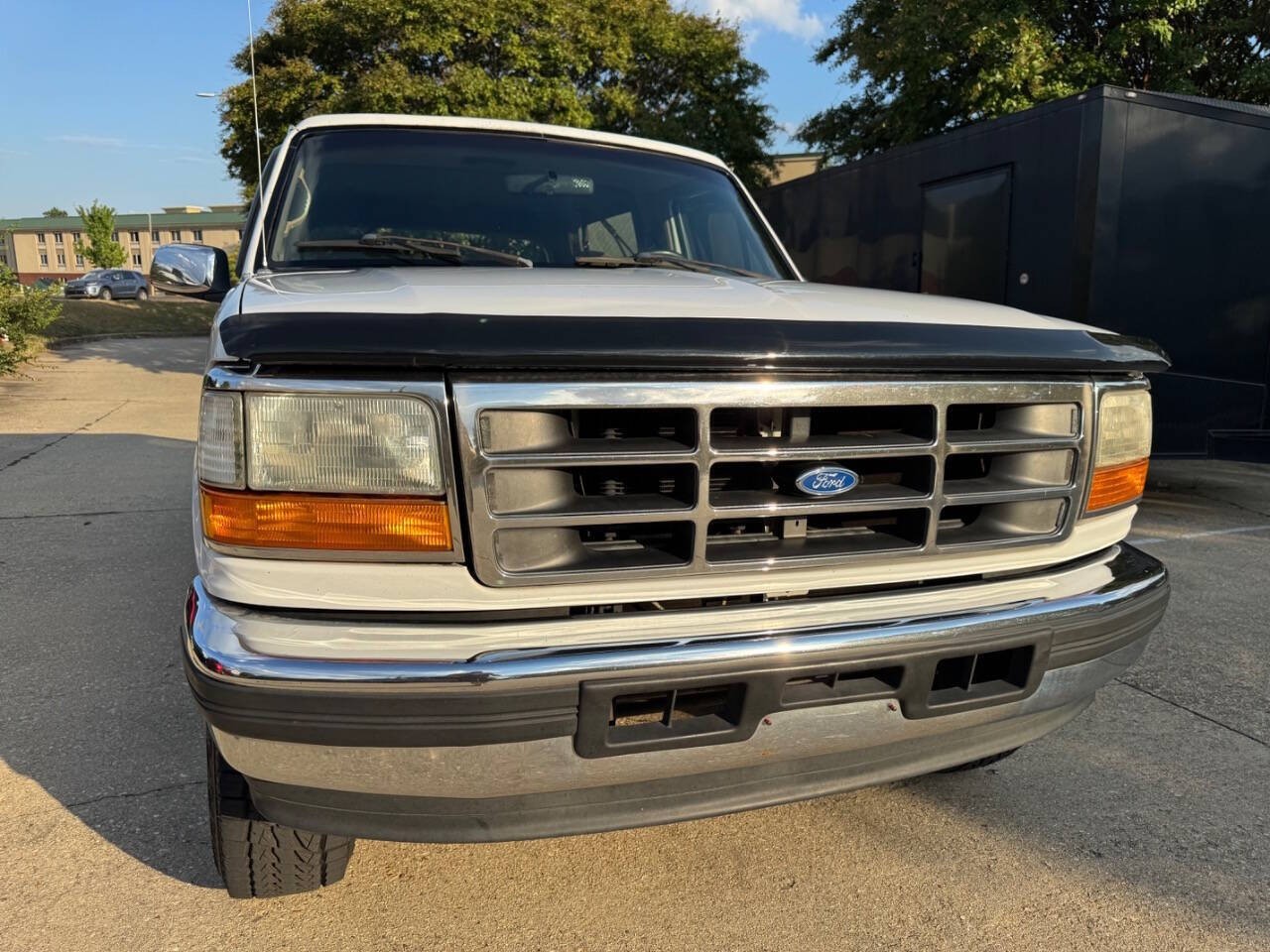 Ford-Bronco-1996-SUV-4