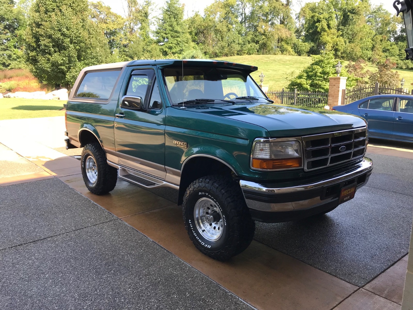 Ford-Bronco-1996-SUV-6