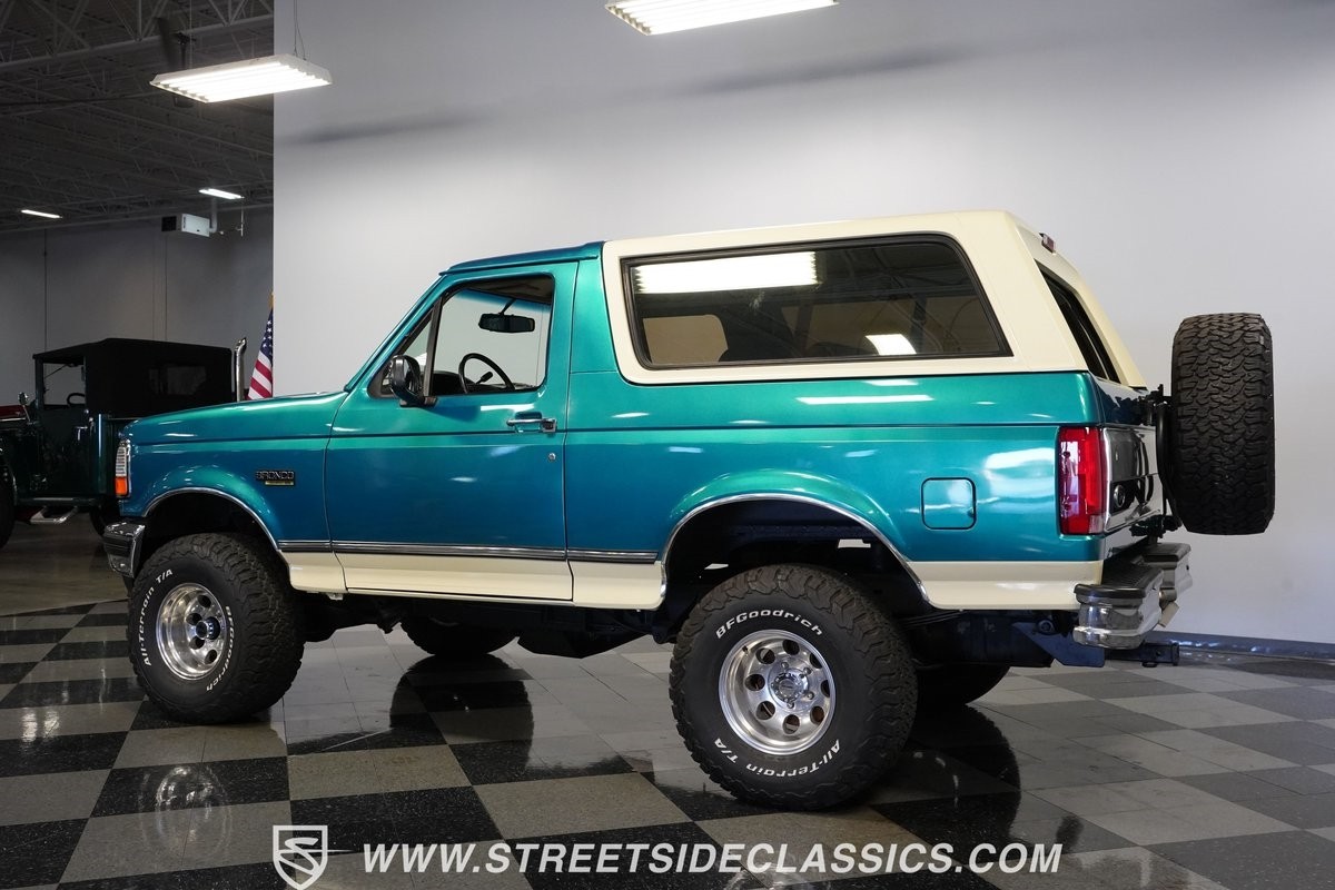 Ford-Bronco-1996-SUV-8