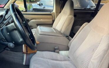 Ford-Bronco-1996-SUV-9