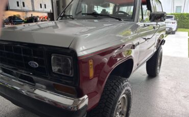 Ford-Bronco-ii-1988-RED-AND-GREY-RED-13