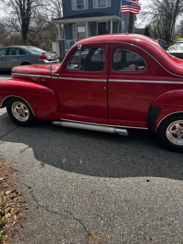 Ford-Business-coupe-1942-1