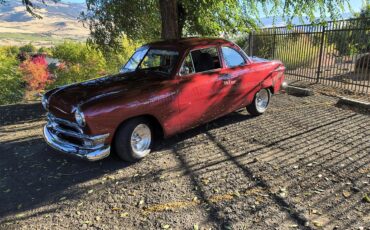 Ford-Business-coupe-1950-Candy-Apple-Red-Gray
