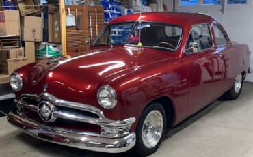 Ford-Business-coupe-1950-Candy-Apple-Red-Gray-9