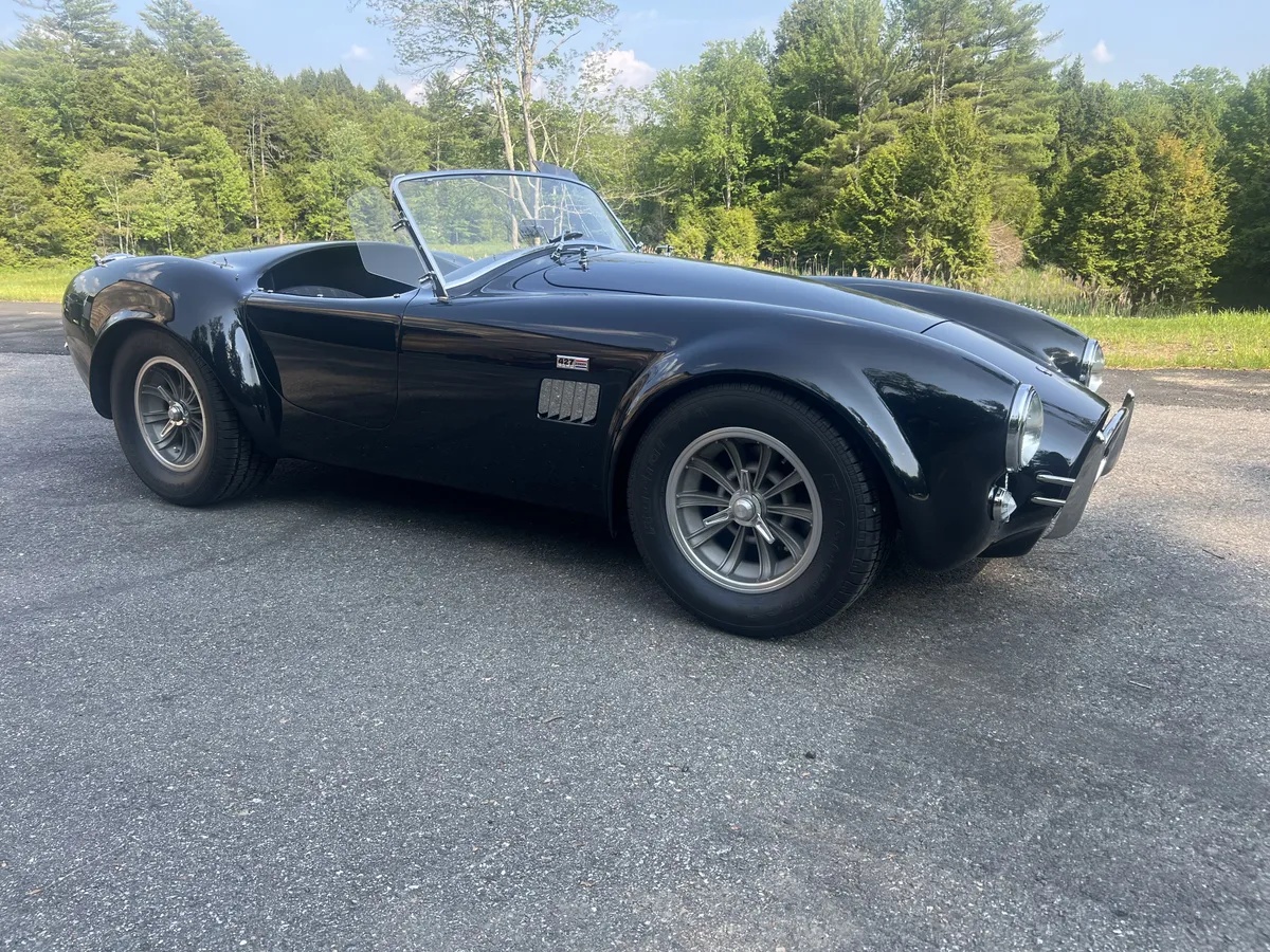 Ford-Cobra-1965-10