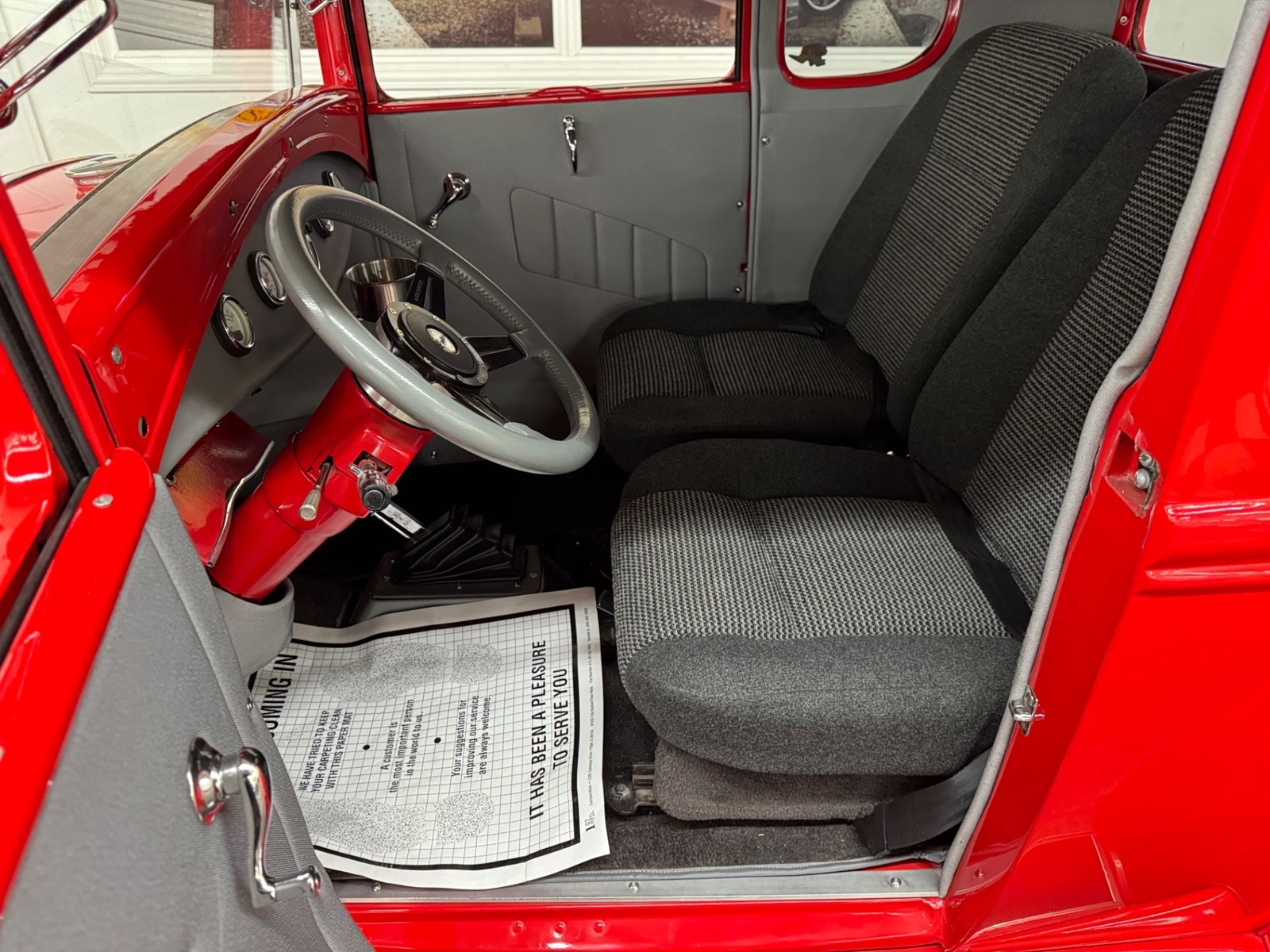 Ford-Coupe-1930-Coupe-34