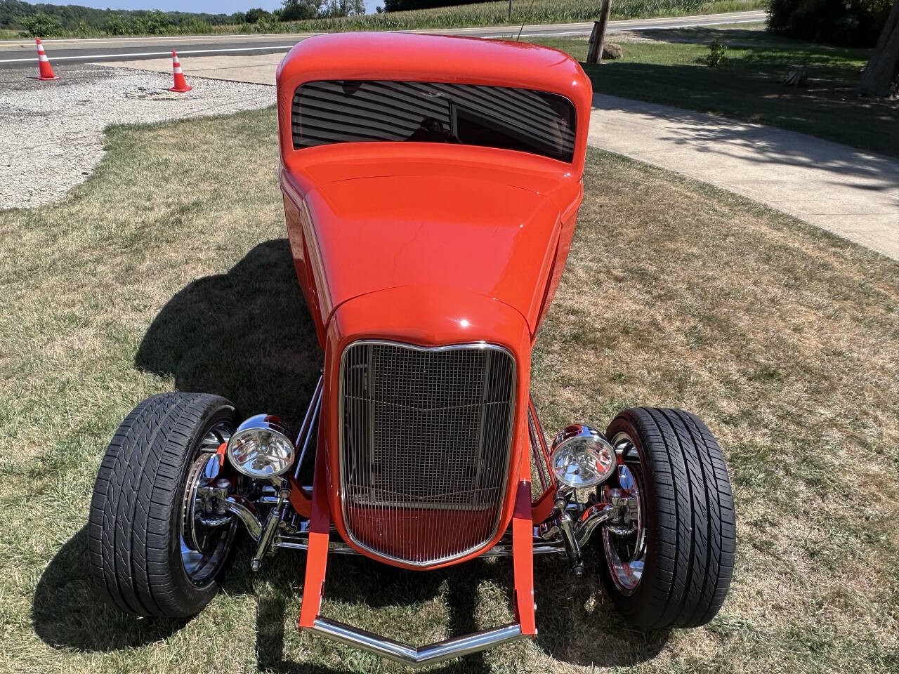 Ford-Coupe-1932-Coupe-15