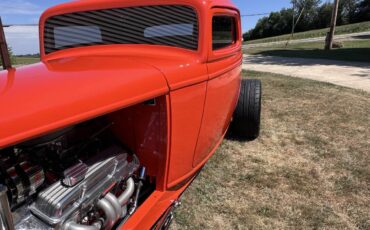 Ford-Coupe-1932-Coupe-18