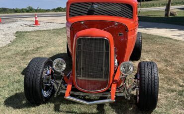 Ford-Coupe-1932-Coupe-26