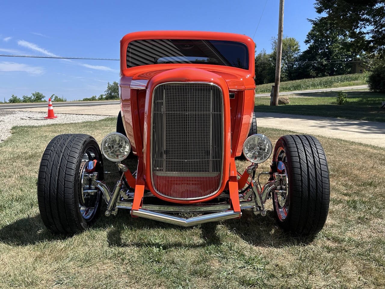 Ford-Coupe-1932-Coupe-4