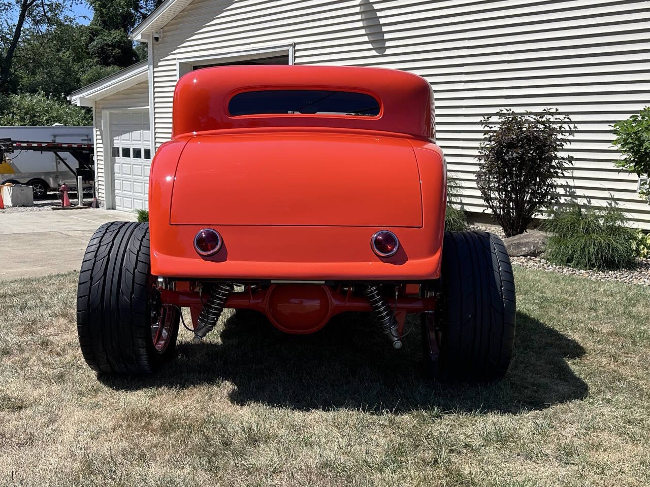 Ford-Coupe-1932-Coupe-9
