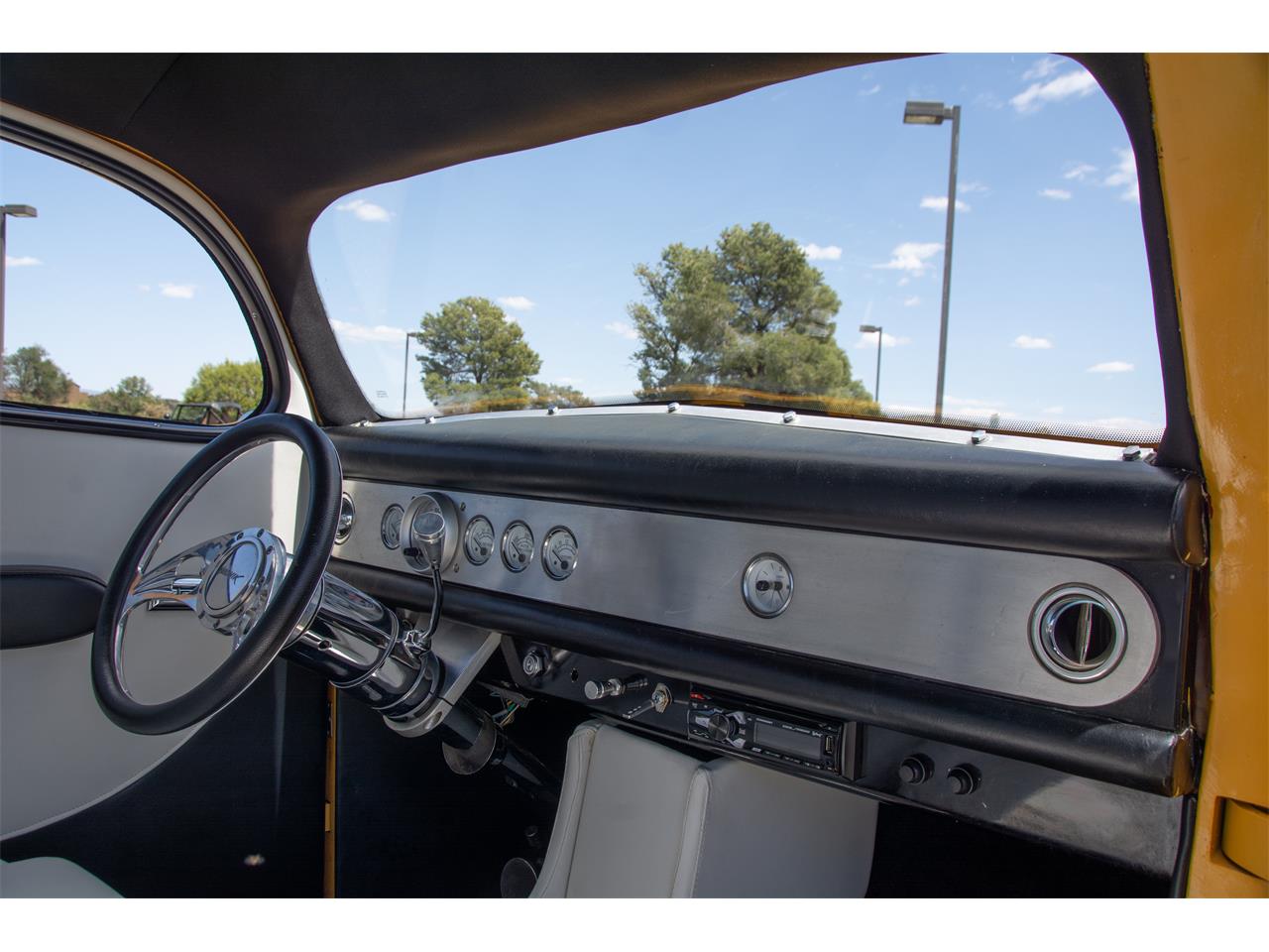 Ford-Coupe-1937-Yellow-White-Black-16