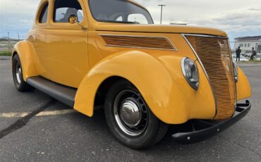Ford-Coupe-1937-Yellow-White-Black
