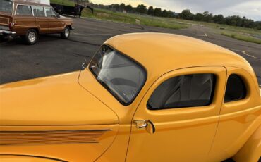 Ford-Coupe-1937-Yellow-White-Black-9