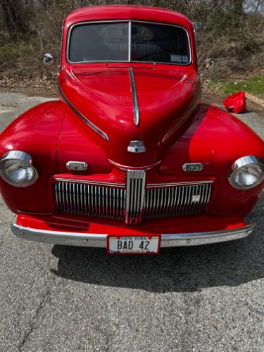 Ford-Coupe-1942-Torch-Red-2