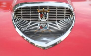 Ford-Courier-1958-Red-Light-Grey-14