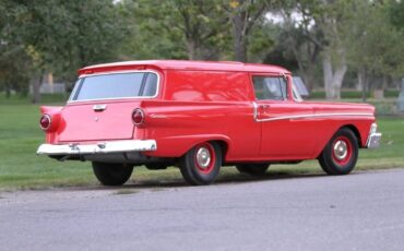 Ford-Courier-1958-Red-Light-Grey-2