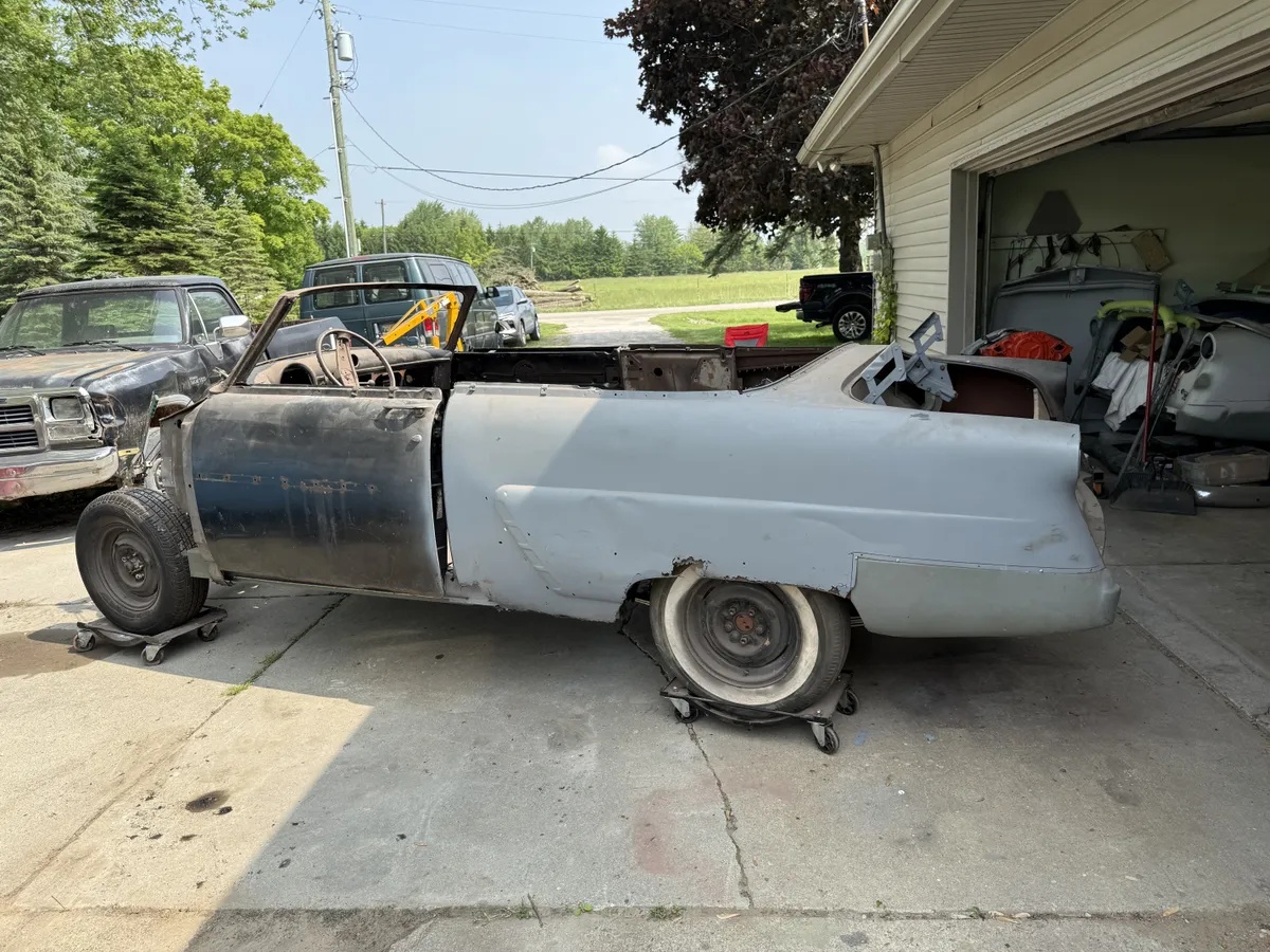 Ford-Crestline-1953-5