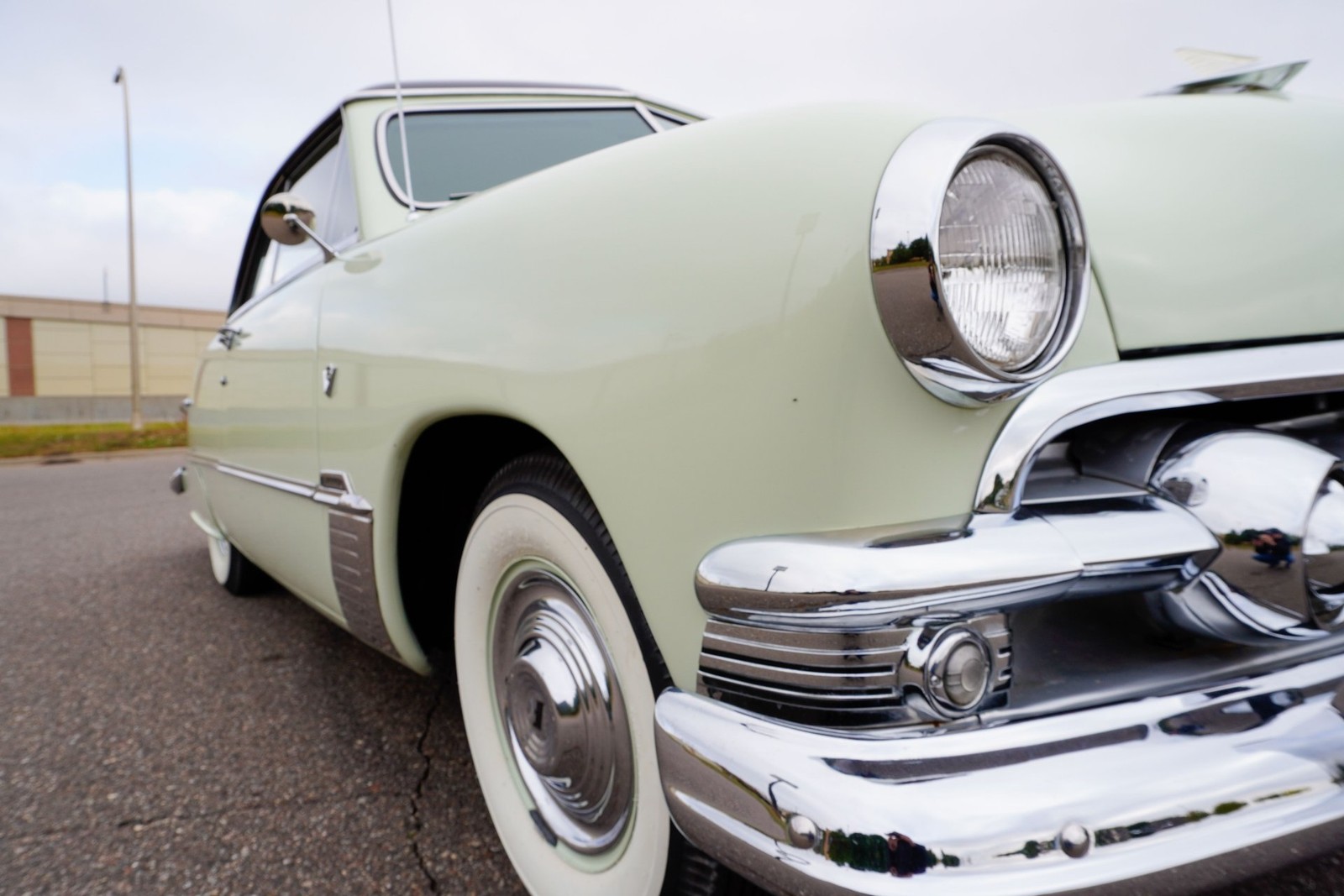 Ford-Crown-Victoria-1951-Other-23
