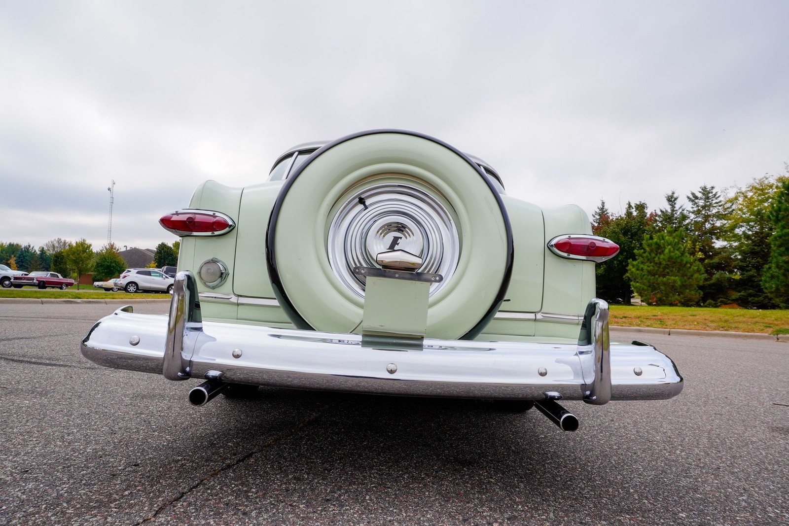 Ford-Crown-Victoria-1951-Other-32