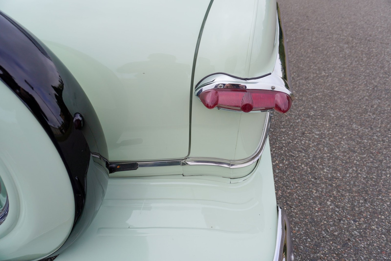 Ford-Crown-Victoria-1951-Other-35