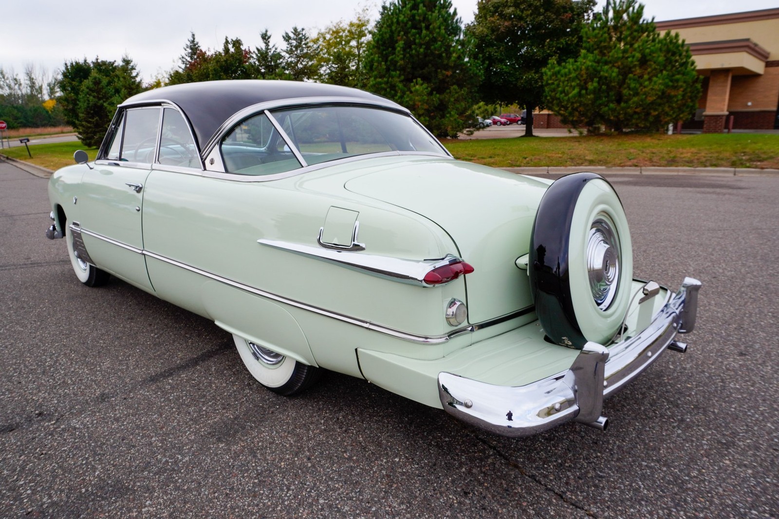 Ford-Crown-Victoria-1951-Other-5