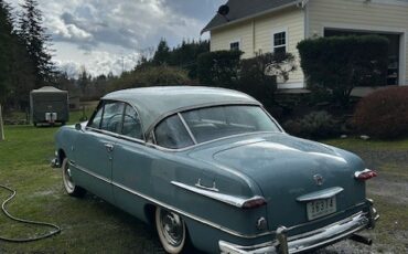 Ford-Crown-Victoria-1951-Sedan-4
